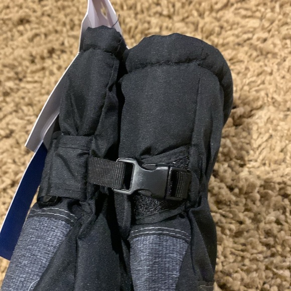 Ski gloves - Picture 7 of 8